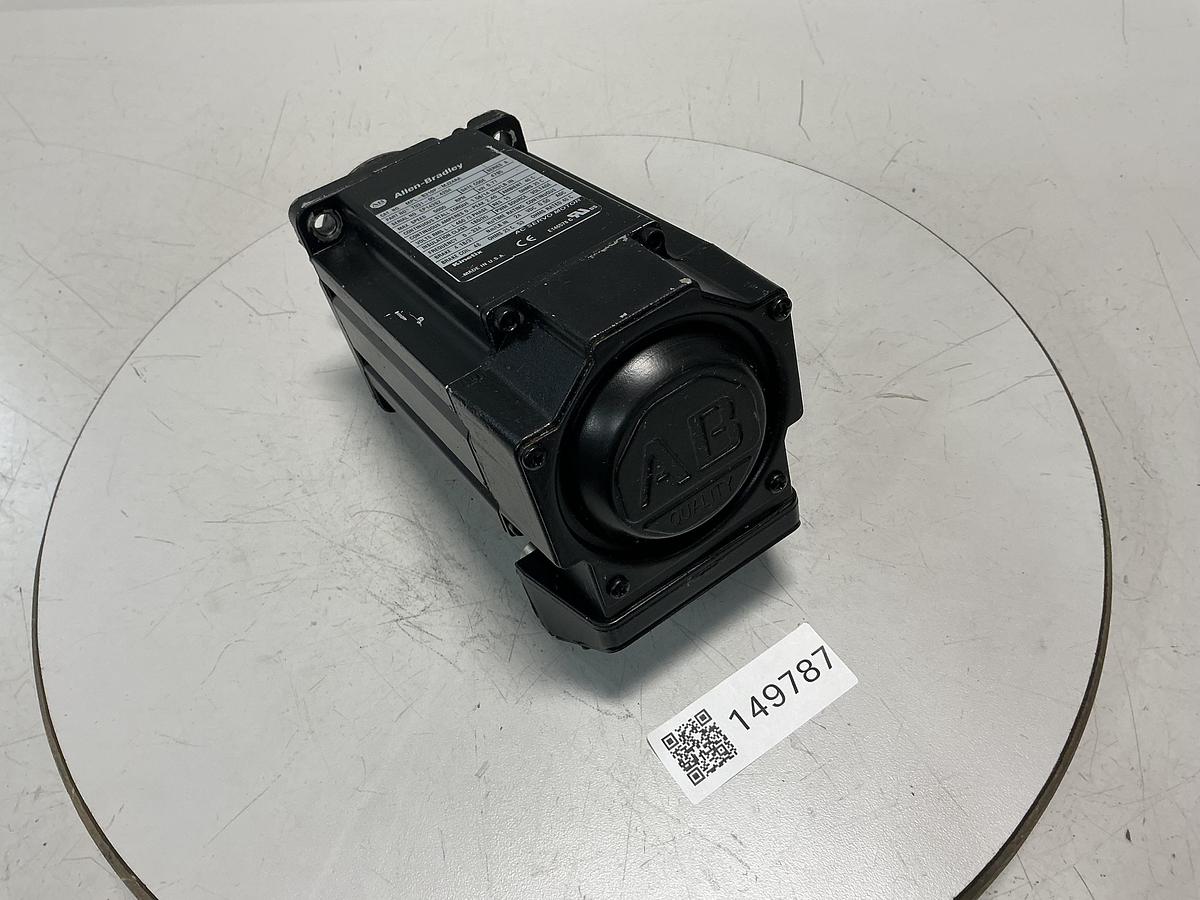 Used ALLEN BRADLEY MPL-B310P-MJ24AA
