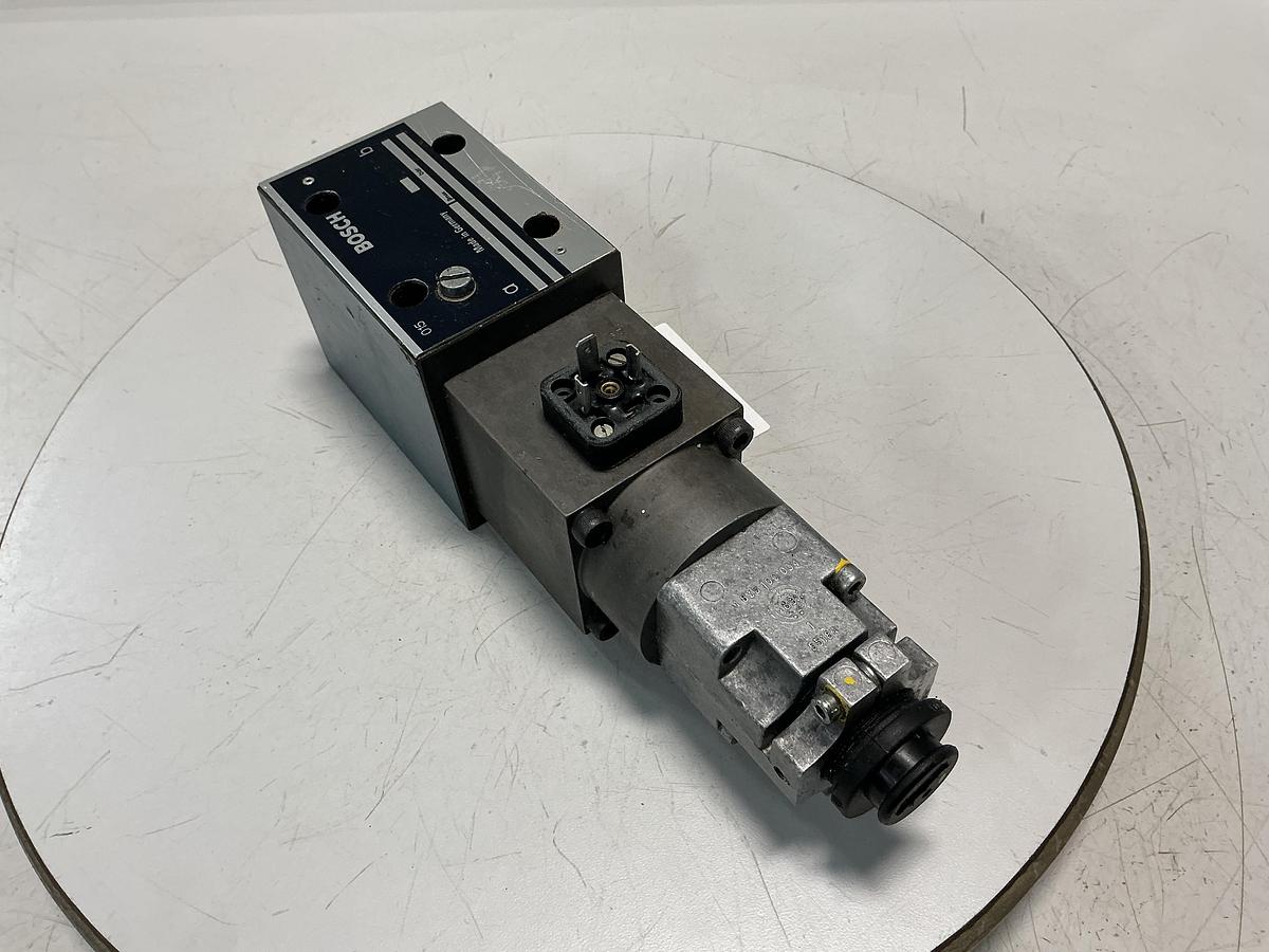 Used BOSCH 0 811 403 001