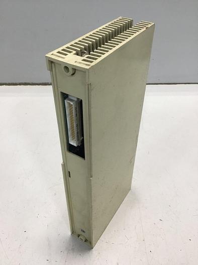 Used TOSHIBA Output Module B200P16AO #134970