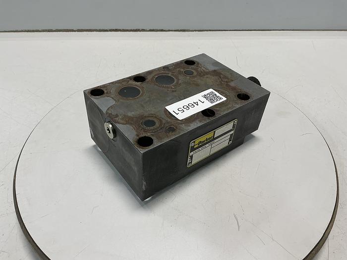 Used PARKER PRM6PA25KN33XB570