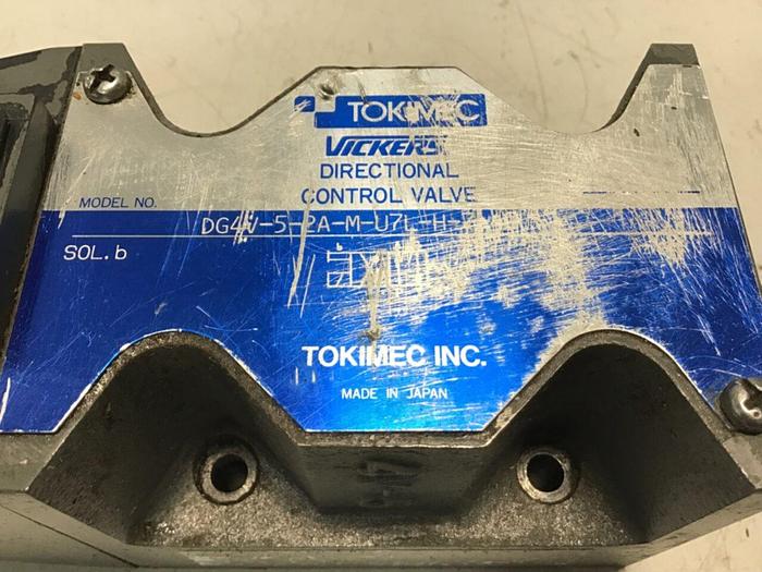 Used VICKERS Directional Control Valve DG4V-5-2A-M-U7L-H-7-40 #134341