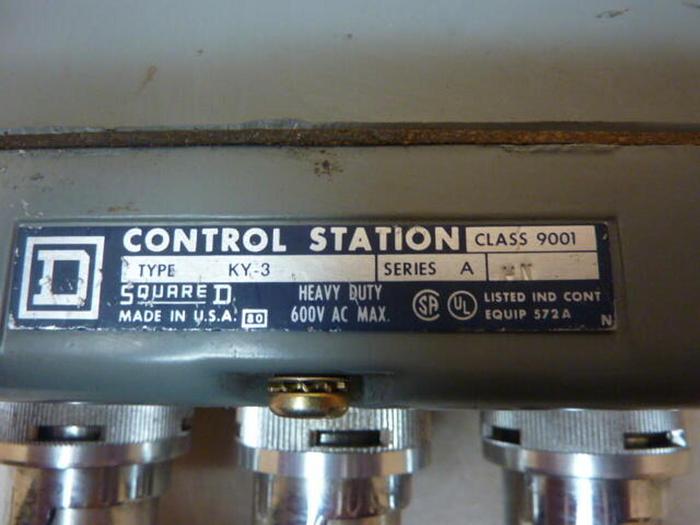 Used SQUARE D Control Station 9001-KY-3 #31534
