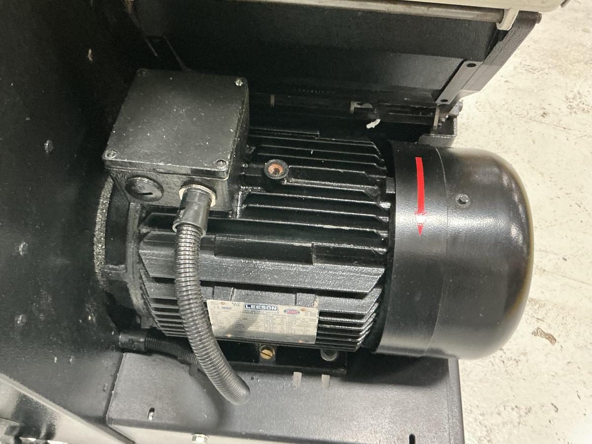 Used MILACRON MG814 GRINDER