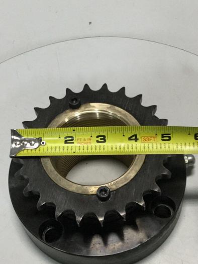 Used CINCINNATI MILACRON Die Height / Adjustable Tie Bar Nut 5037989 Used