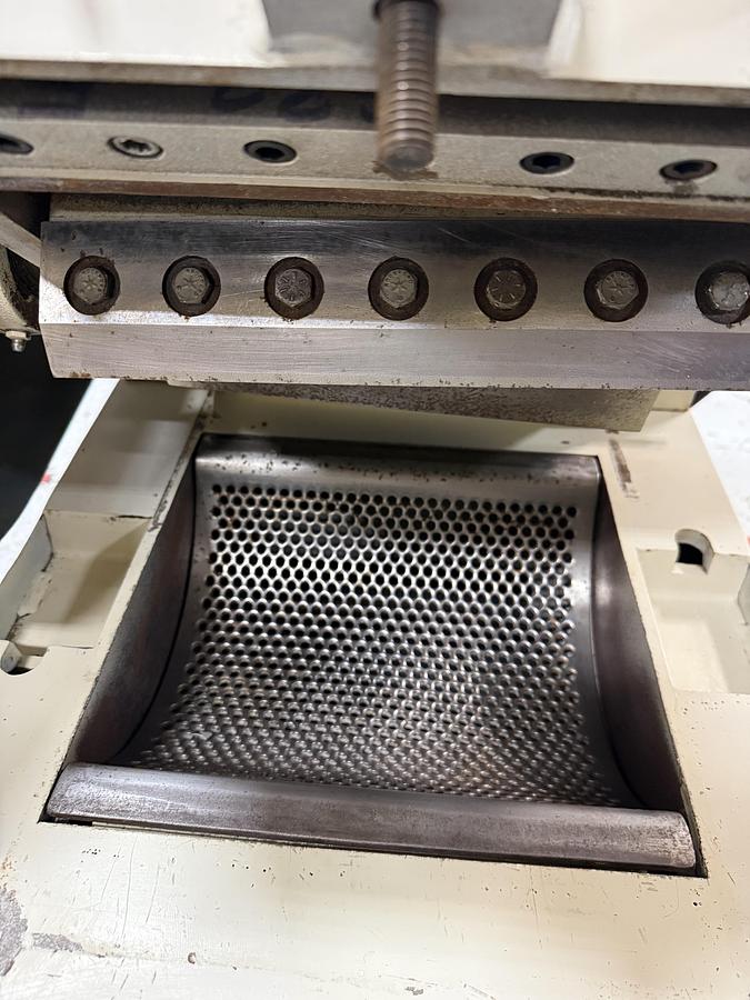 Used DNL / NOT CLEANED NELMOR RG1012M1 Grinder Granulator USED