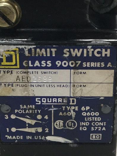 Used SQUARE D Limit Switch 9007AEQ2699 Used