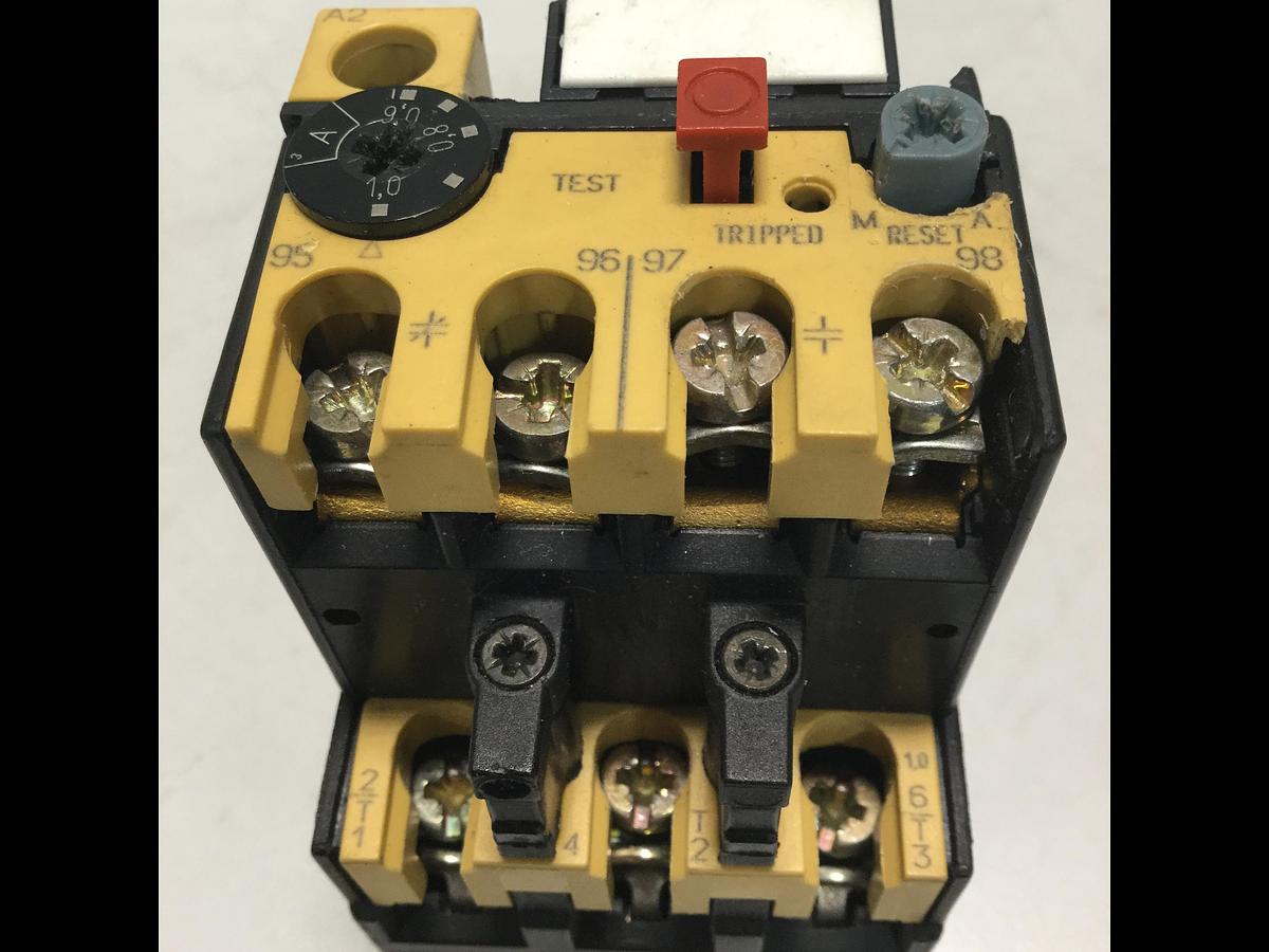 Used ALLEN BRADLEY Overload Block 193-BSA90 SER B USED