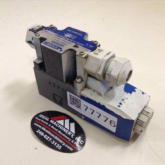 Used VICKERS Directional Control Valve DG4V32AMP7H7P1050 #77776