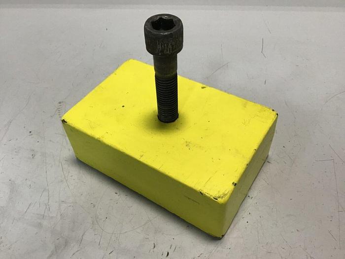 Used UNISORB Leveling Mount Pad 7 x 4 QUANTUM IM-61 #122696