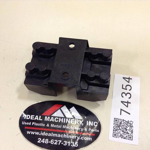 Used MARATHON Fuse Block F30A2SP1 #74354