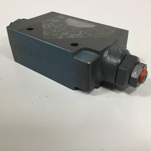 Used BOSCH Valve 0 811 320 025 #90944