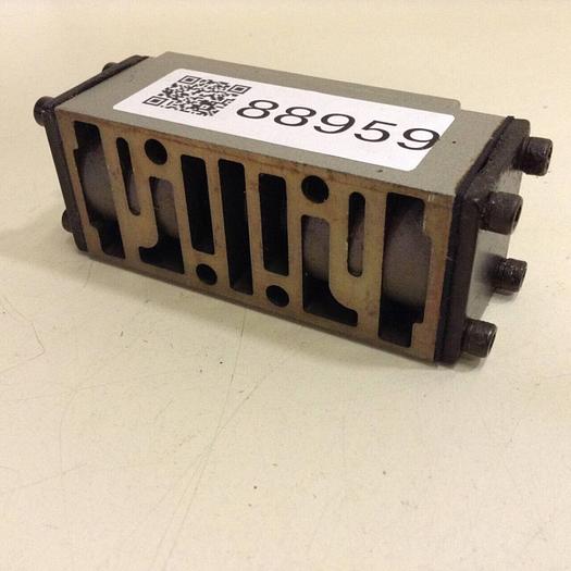 Used SMC Perfect Spacer Solenoid Valve VV71-FPG #88959