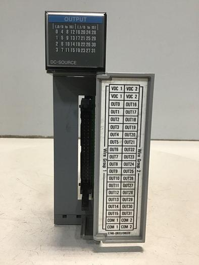 Used ALLEN BRADLEY Output Module 1746-OB32 SER D Used