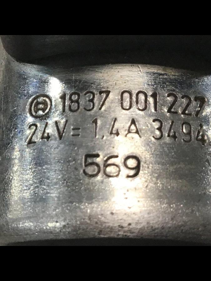 Used BOSCH Directional Valve 0 810 091 227 Used