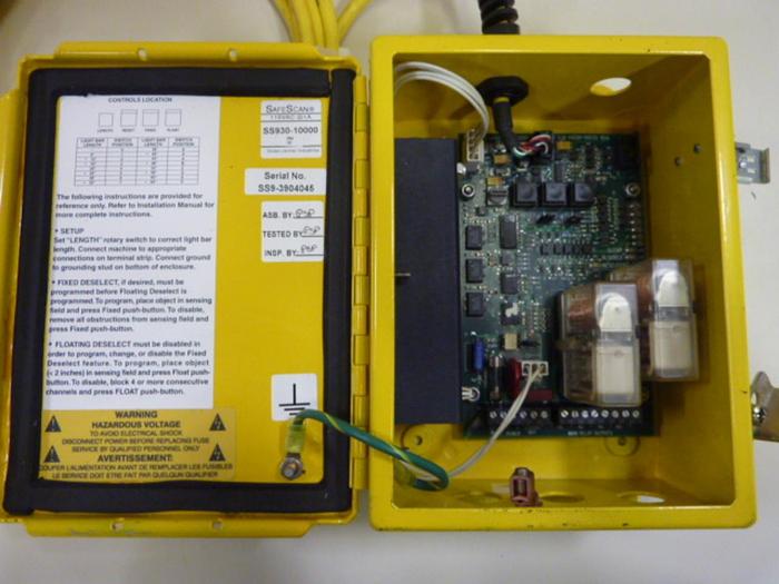 Used DOLAN JENNER Light Curtain Controller SS930-10000 #60435