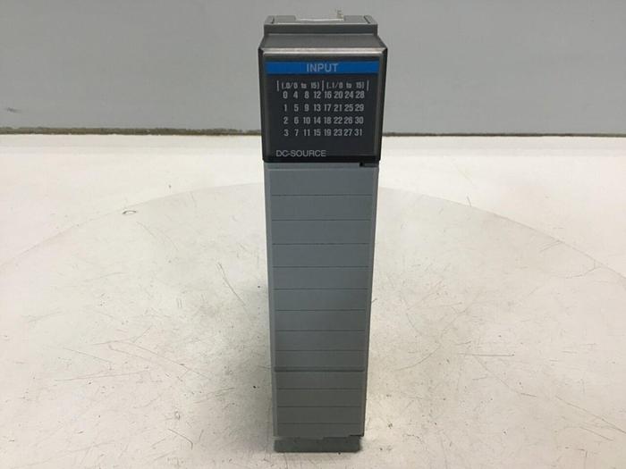 Used ALLEN BRADLEY Input Module 1746-IV32 SER C #122914