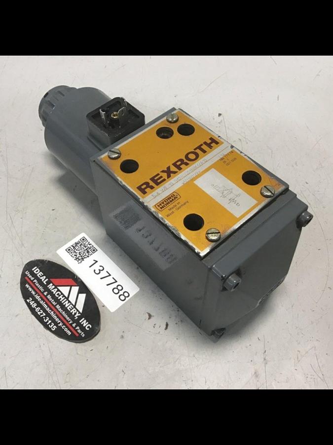 Used REXROTH Solenoid Directional Valve 5-4 WE 10 D32/CG24N9K4/A10 Used
