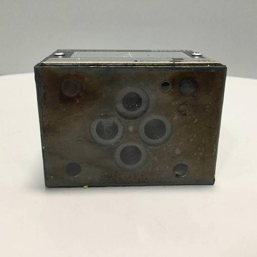 Used BOSCH Valve 9 810 161 083 #97497