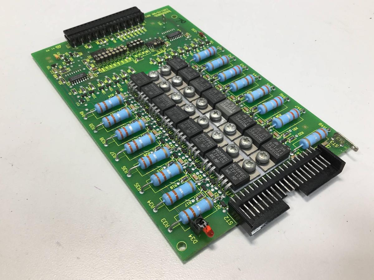 Used BACHMANN ELECTRONIC Output Card CA16/P2.5S  E06149/00 USED