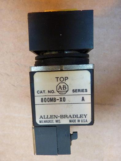 Used ALLEN BRADLEY Push Button 800MB-X0 YELLOW #38190