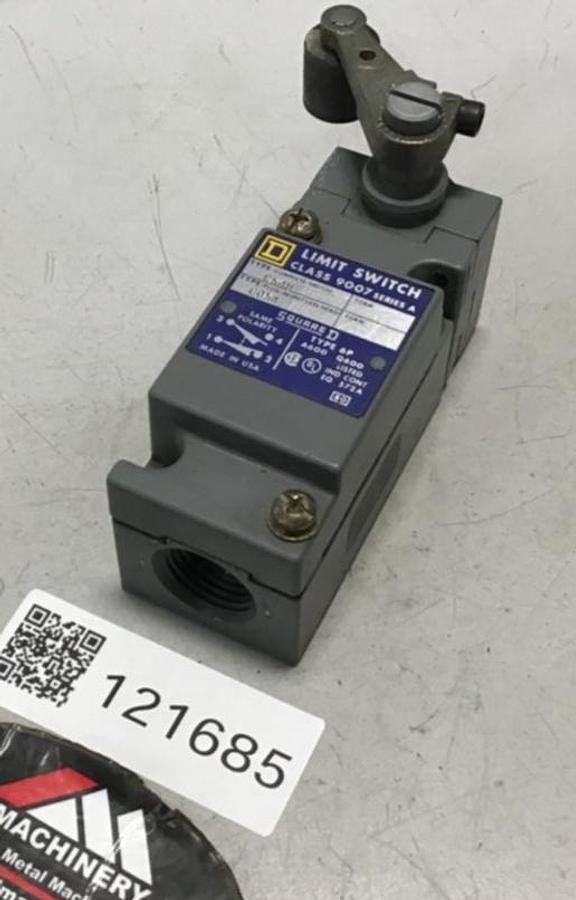 Used SQUARE D Limit Switch 9007-C54B USED