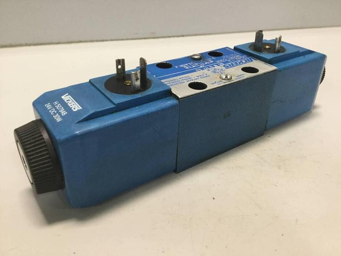 Used VICKERS Pilot Valve Model DG4V36CMUH760 #99514