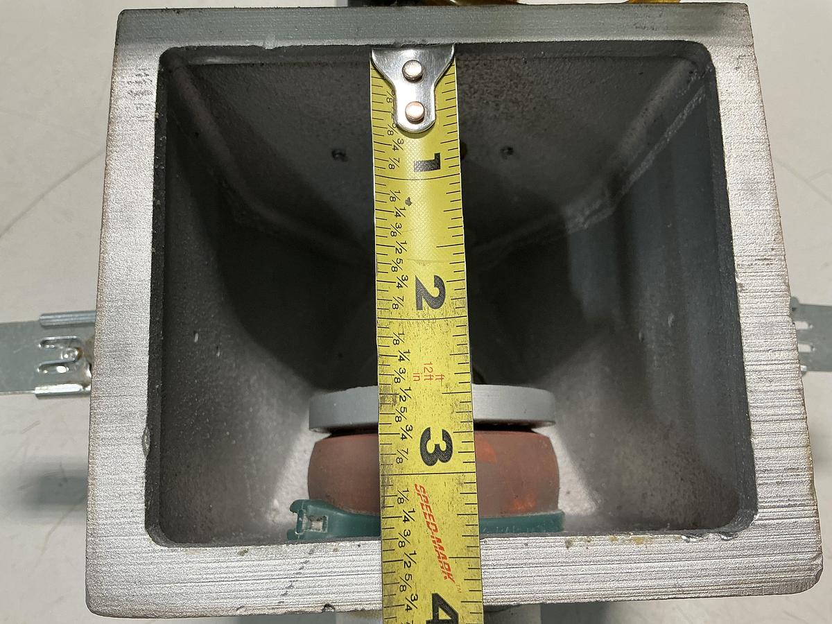 Used METAL FABRICATING NO MODEL NUMBER