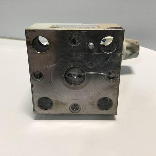 Used VICKERS Directional Control Valve DG4V36ALMWB40 #97782