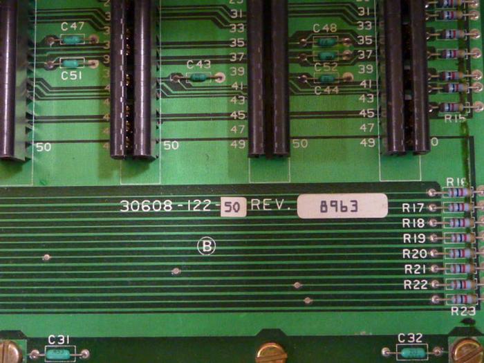 Used SQUARE D Slot Rack 8030-HRK-200 USED