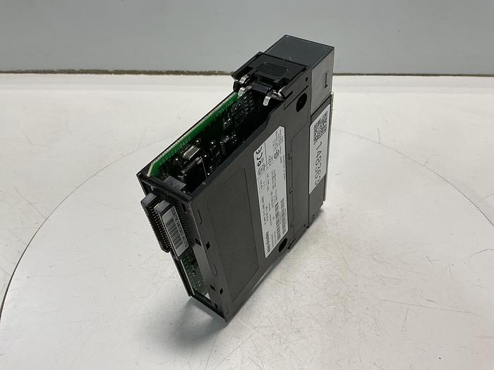 Used ALLEN BRADLEY 1756-IV32/A