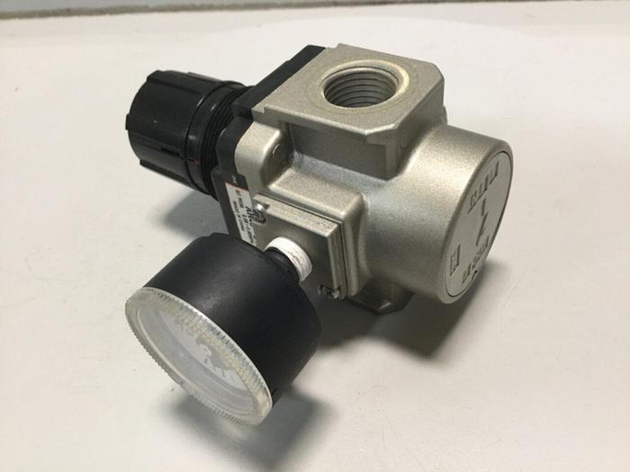 Used SMC Regulator AR40-04G #104843