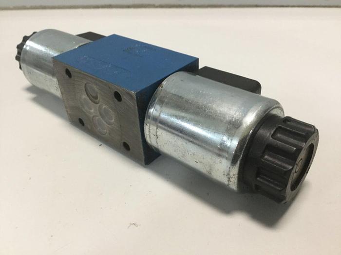 Used REXROTH Directional Valve 4WE6E6761EG24N9K4T06 #105605