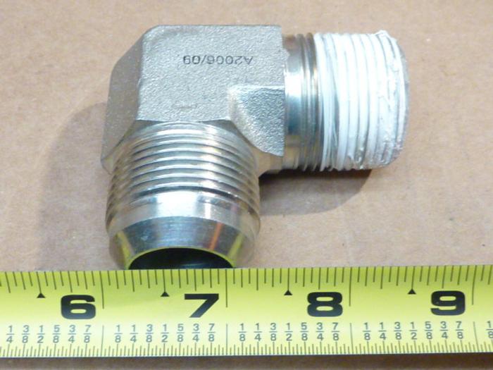 Used BI-LOK Elbow 2501-16-16 #40530 SCRAPPED / DNL