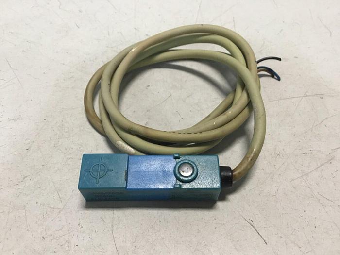 Used YAMATAKE Proximity Switch FL2-4A6S #128188