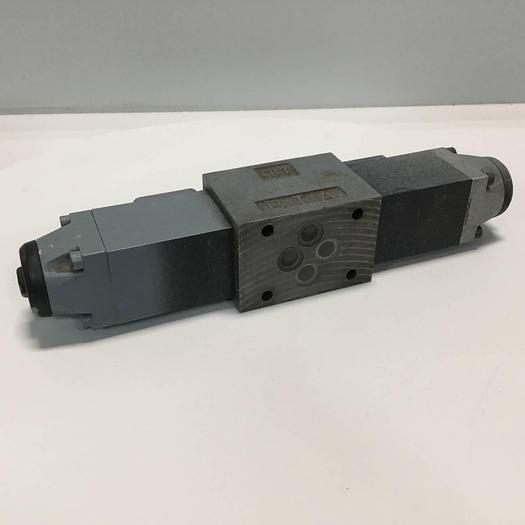 Used REXROTH Valve 4WE6U52AG24NZ4 #91520
