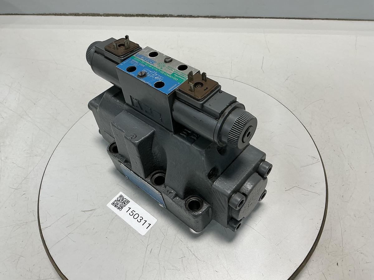 Used VICKERS DG4V-3S-6C-M-U-HL7-60-EN490-B13
