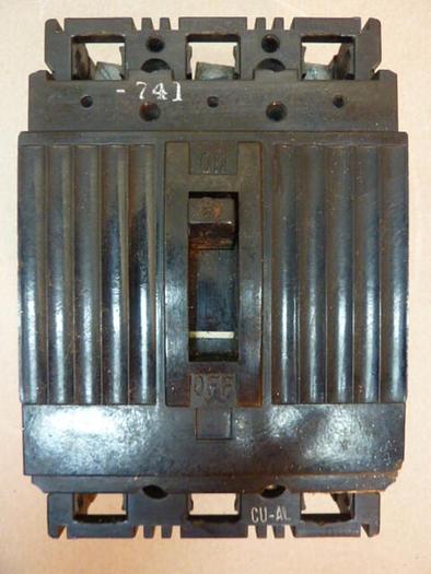Used GENERAL ELECTRIC / GE 50 Amp Circuit Breaker TEF134050 #38771