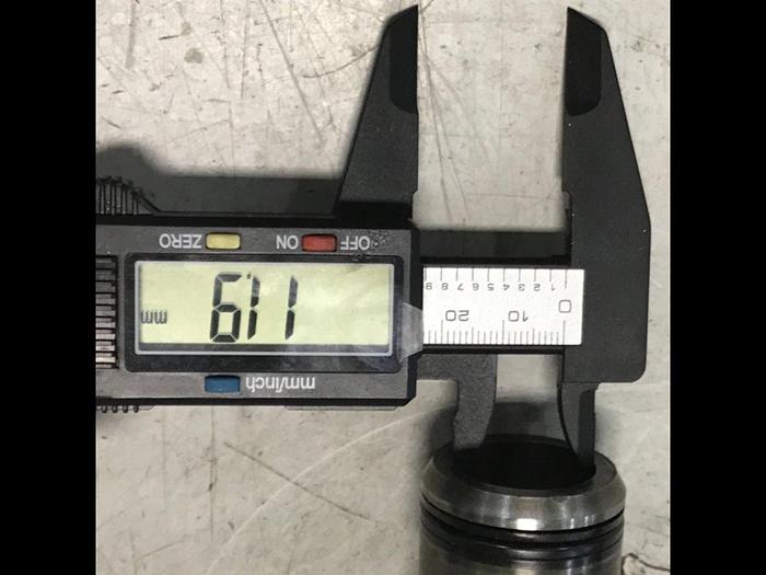 Used VICKERS Cartridge Valve Insert 25-D10-30 USed