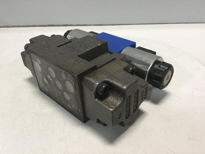 Used REXROTH Valve 4WE6J62/EG24N9K4/V Used