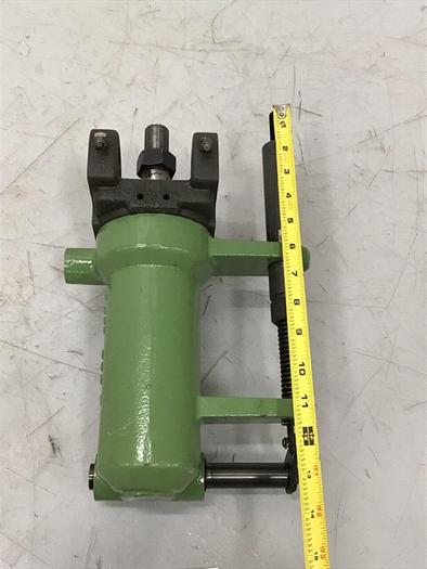 Used ARBURG Ejector Cylinder 28-8-89 #118477