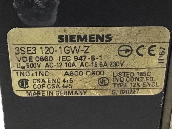 Used SIEMENS Limit Switch3 3SE3 120-1GW-Z #121181
