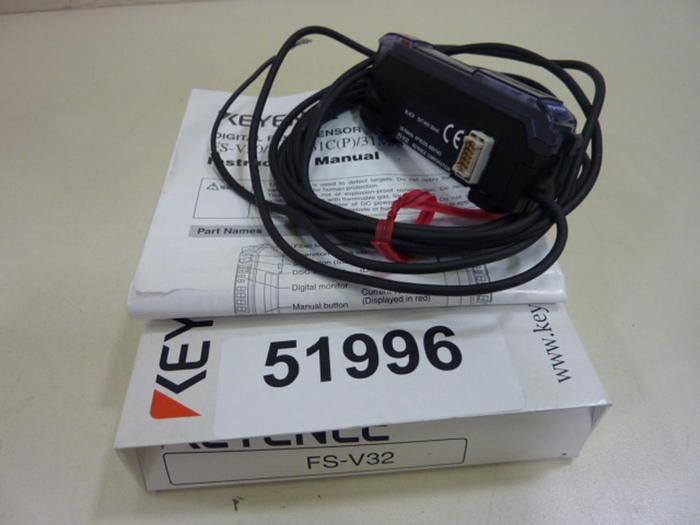 Used KEYENCE CORP Sensor FS-V32 #124163