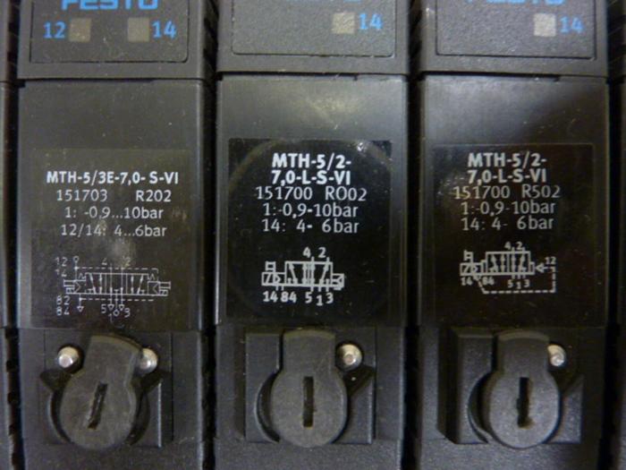 Used FESTO Control Block w/ Valves IFB8-03 #52683