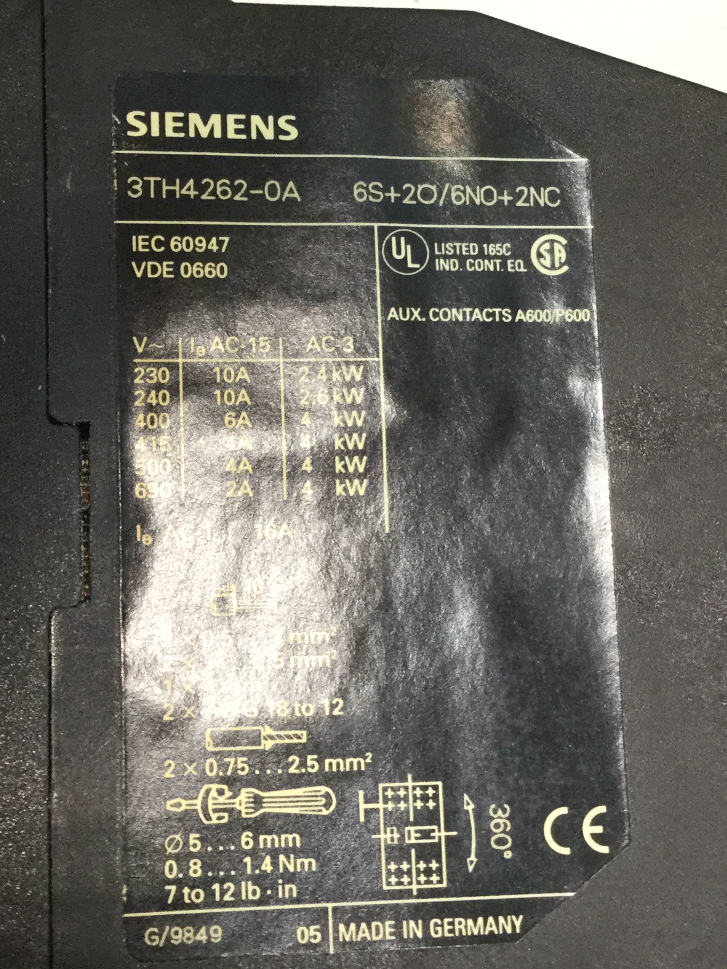 Used SIEMENS Contactor Relay 3TH4262-0A USED