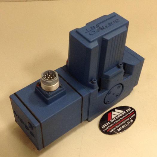 Used MOOG Hydraulic Valve D661Z2902G Used