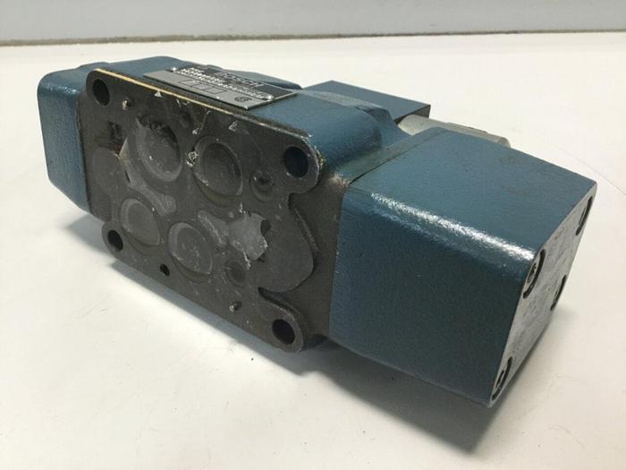Used BOSCH Valve 081WV16P1V3010PYWS024/00D #106047