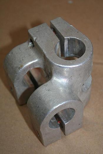 Used SCRAP/DNL/GENERIC Aluminum Connector / Fastener CONNECT853 #19853