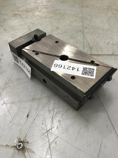 Used VAN DORN Leveling Shoes OA 304927 Used