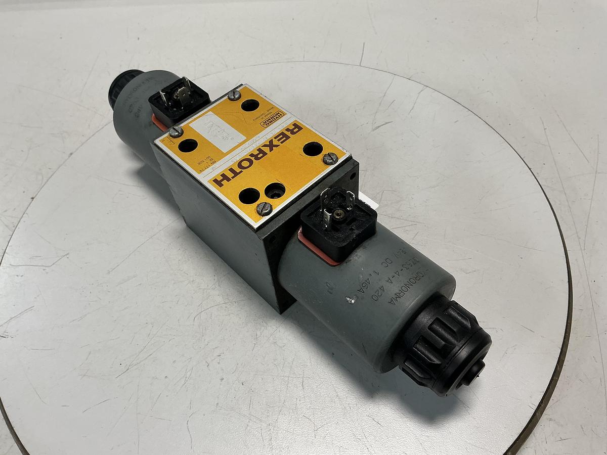 Used REXROTH 5-4WE 10 E67-32/CG24NZ4/T08