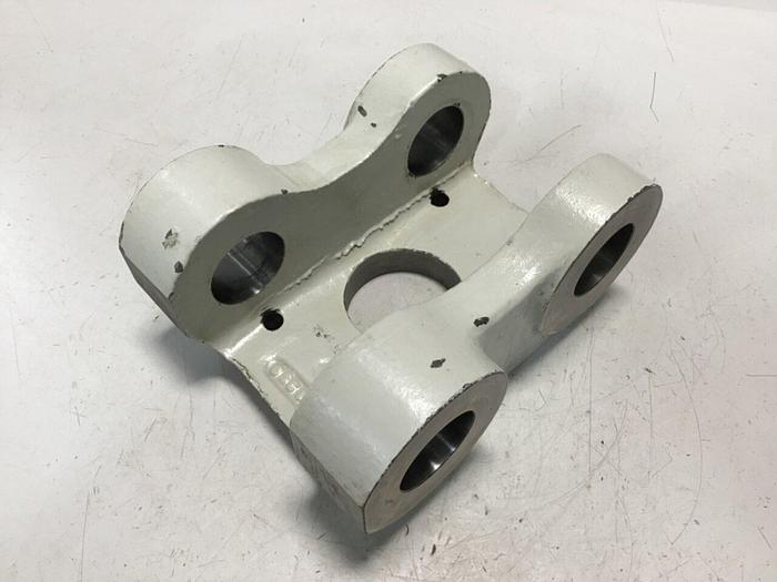 Used MILACRON Crosshead Toggle Link 5033350 #134568